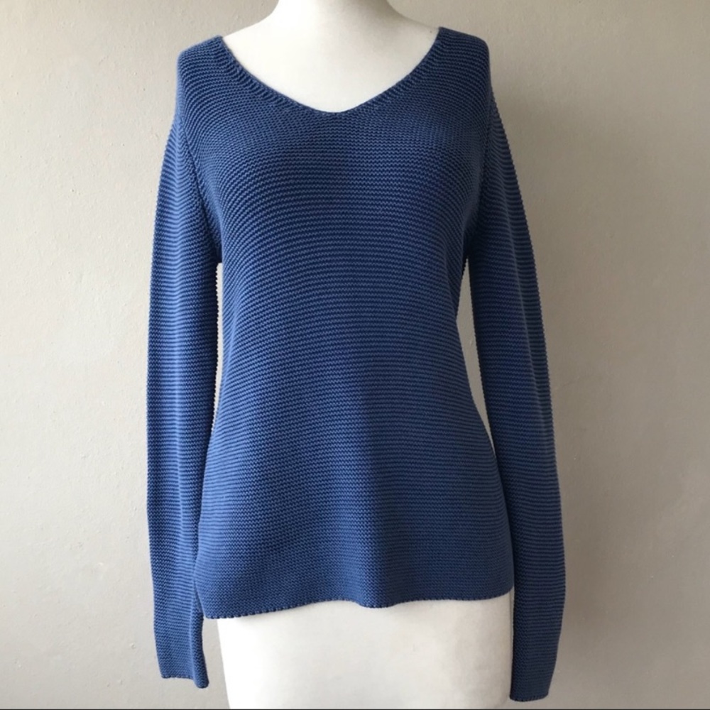 Tommy Bahama V-neck Sweater